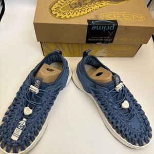 KEEN Women's Uneek O3 Size 5.5 Coronet Blue Vintage Indigo 130$ Msrp